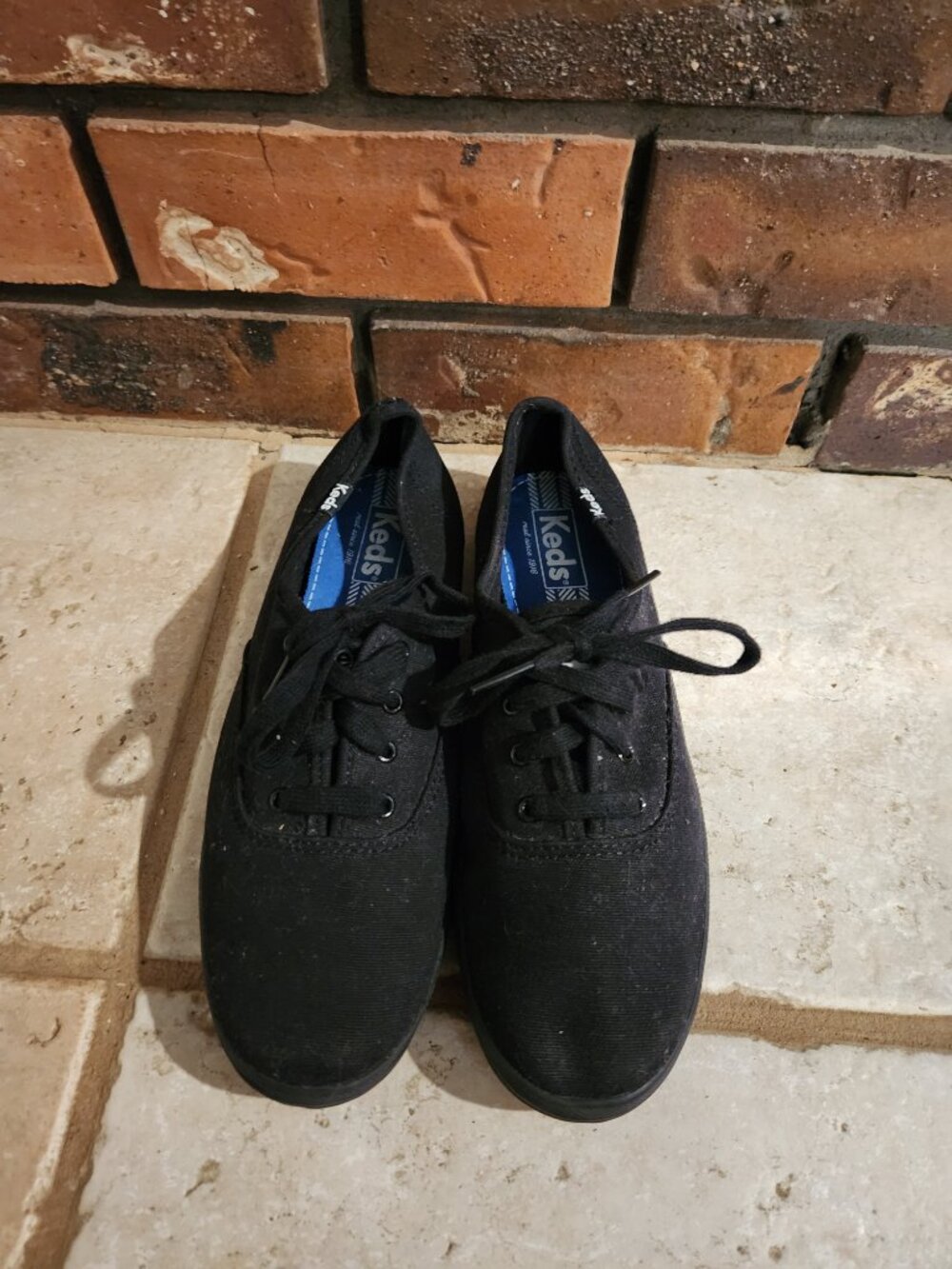 Keds black lace-up shoes